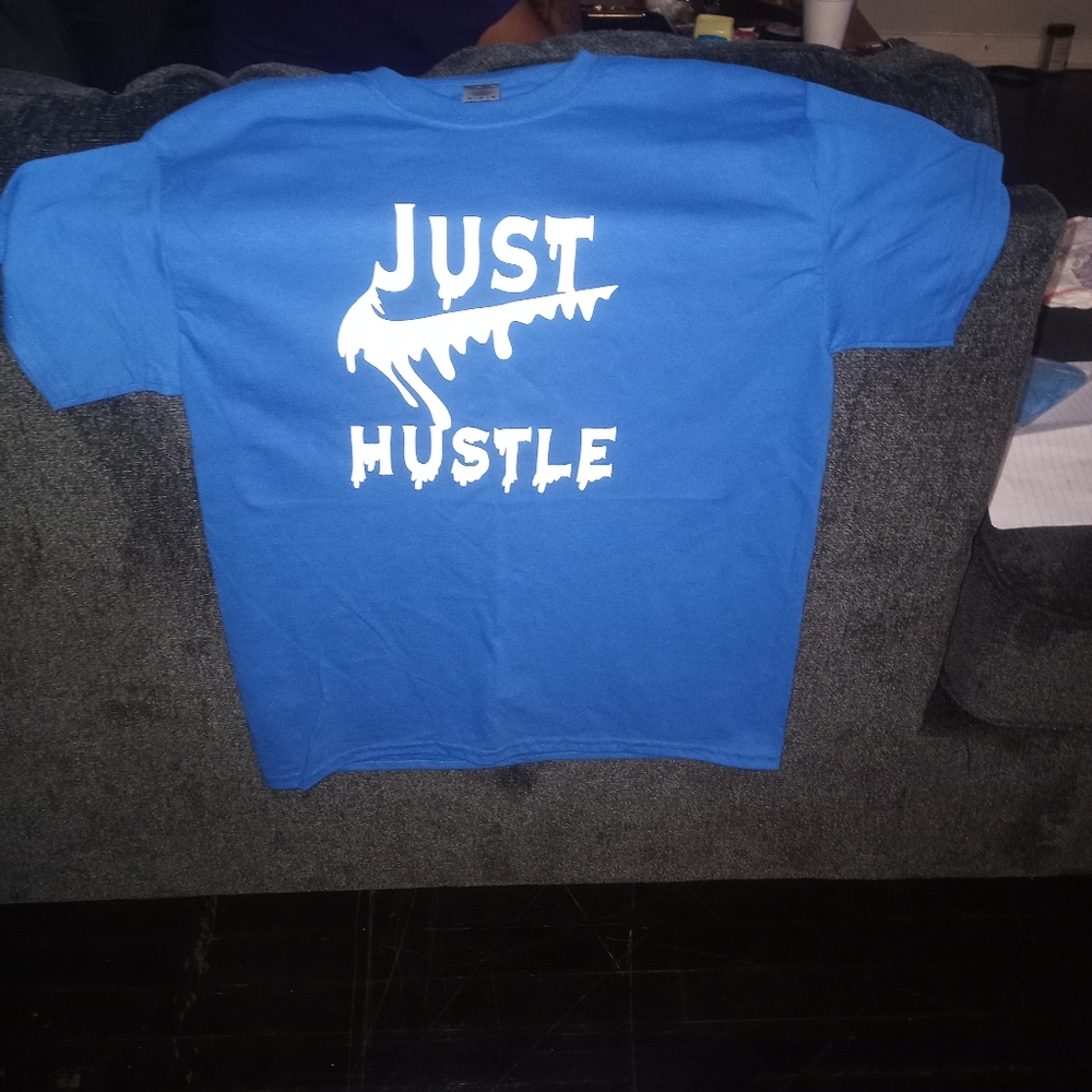Coustom t shirts brand new never worn Nike logo